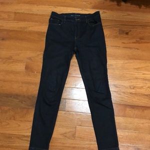 Mott and Bow Jane Jeans High Rise.